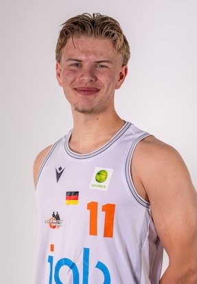 Portrait von Luca May